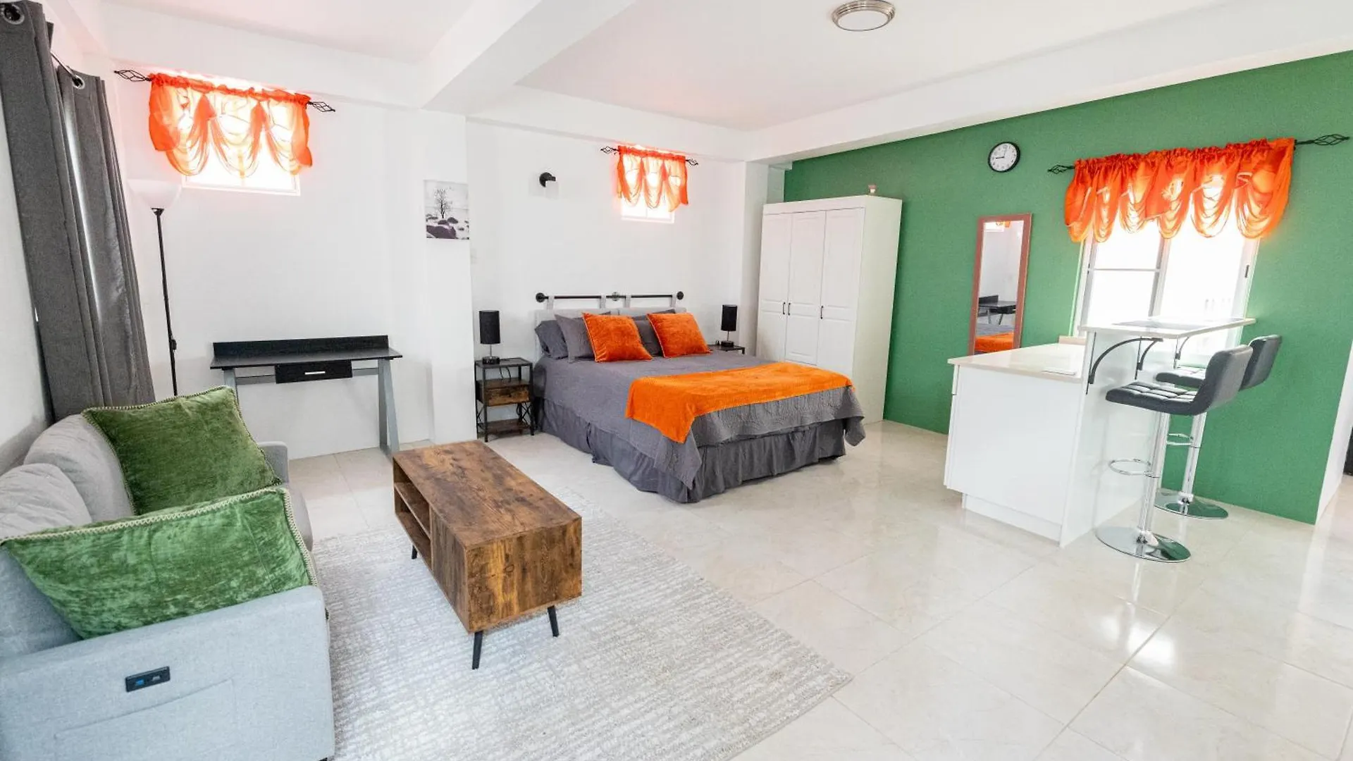 Charming Valley View Studio St. John's Apartment