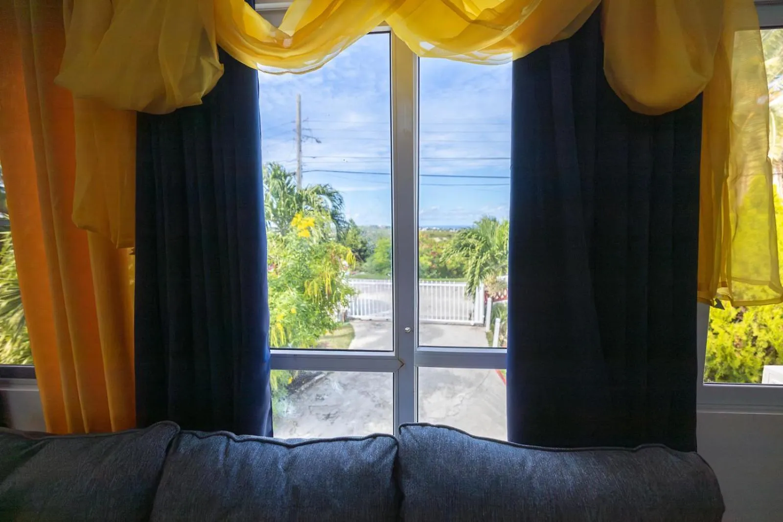 Apartment Charming Valley View Studio St. John's